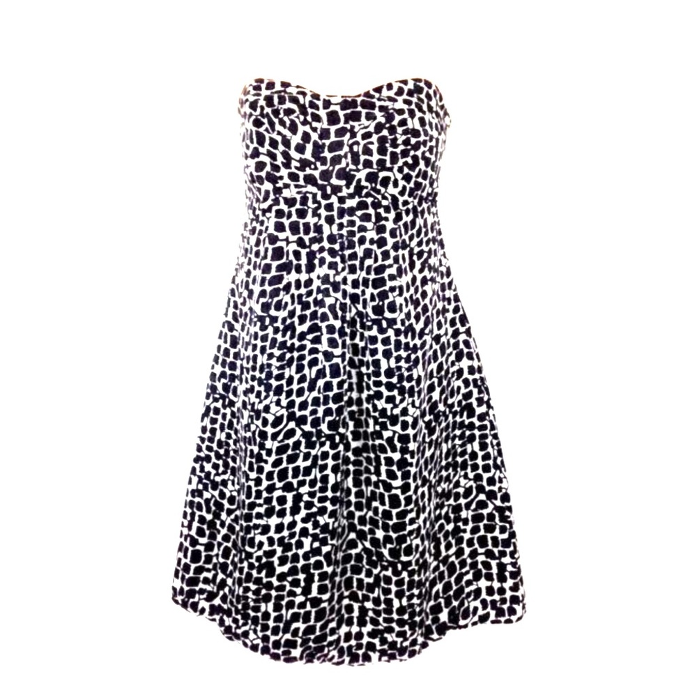 Black House White Market Strapless Dress